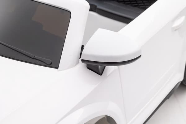 Batteridrevet elbil til børn Audi TTRS hvid