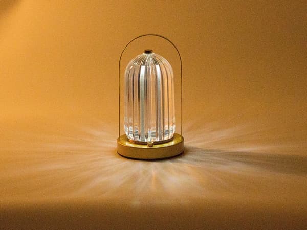 Bordslampa LED med glasdiffusor touch USB-laddning 21 cm