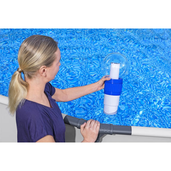Flydende klor/brom-dispenser solcelle med LED til 7,6 cm tabletter