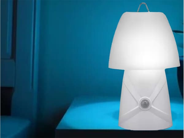 LED natlampe til børn RGB 7 farver bevægelsessensor USB hvid 26 cm