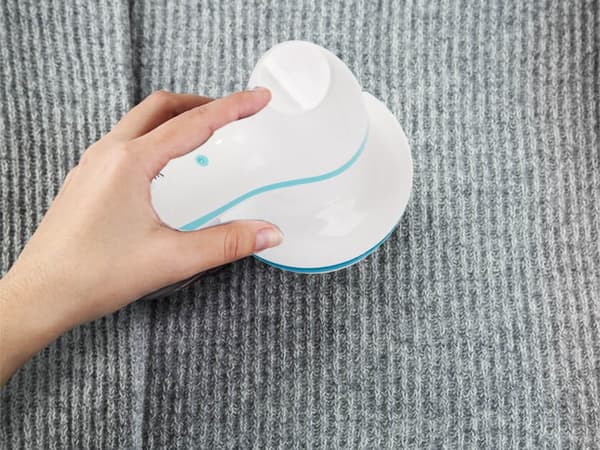 Ludrakhyvel USB-lataus 3 pyörivää terää teline sekoitettu väri