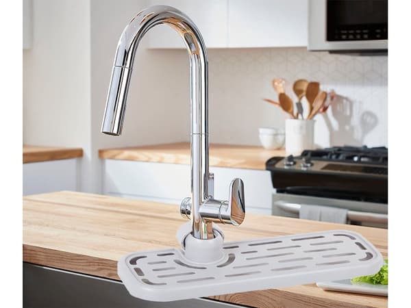 Diskbänksorganisatör för kranrör med korg 28 cm max 2,5 cm rör