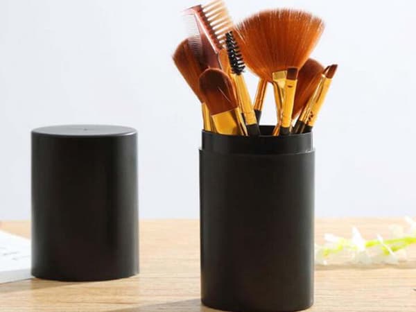 Makeupbørstesæt 12 dele med etui syntetiske børstehår sort/brun