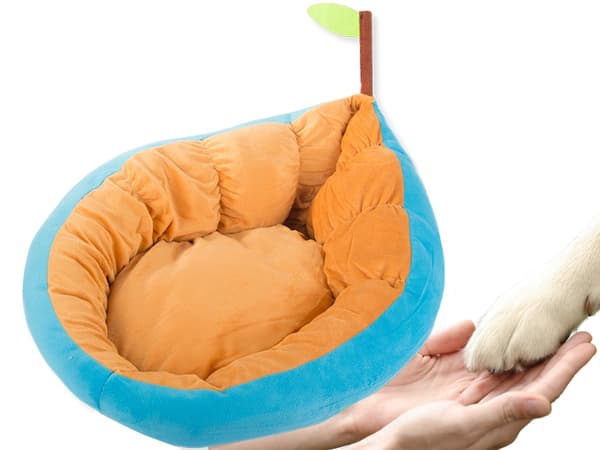 Hund- og kattebed plys bladform 52x45 cm skridsikker underside