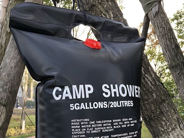 Solardusch campingdusch 20 L PVC svart med termometer och slang