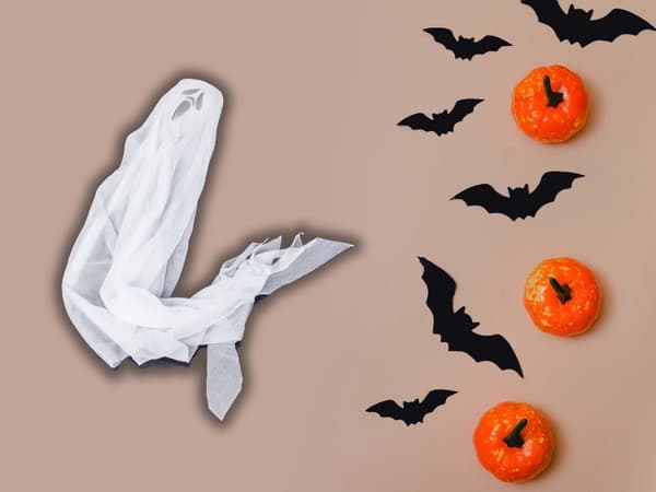 Hängande Halloween-dekoration spöke tyg/plast svart/vit 65 cm