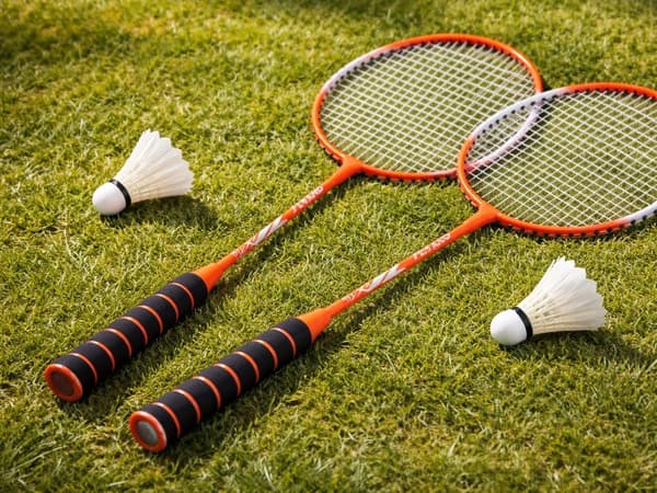 Badmintonracketsæt 2-pak med etui rød 65 cm
