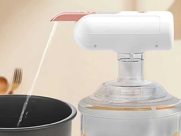 Elektrisk vattenpump USB-C för 5–18,9 L flaskor 1200 mAh vit