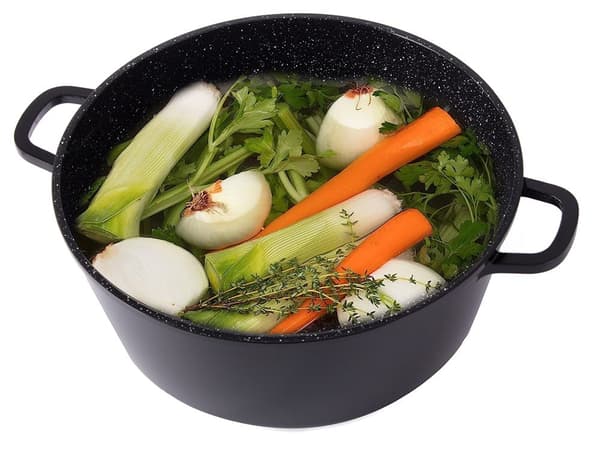 Kasserolle med låg 7,8 L i støbt aluminium keramisk non-stick sort
