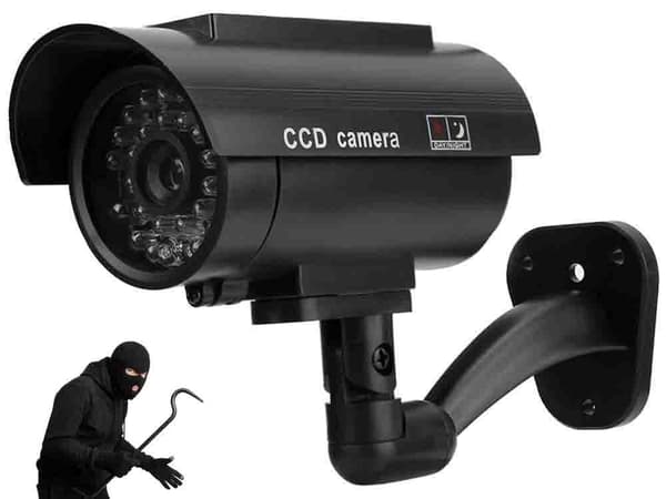 Attrappkamera CCTV med blinkende LED solpanel sort 13x6 cm