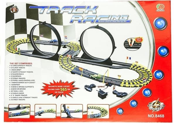 Autorata 565 cm, 2 formuliautoa, silmukat ja 220V-adapteri