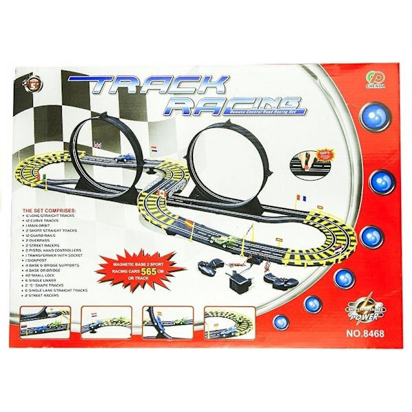 Bilbana 565 cm med 2 formelbilar, loopar och 220V adapter