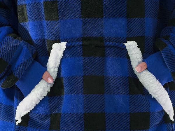 Fleecehuppari huppulla, sininen ruutukuvio, one size oversize
