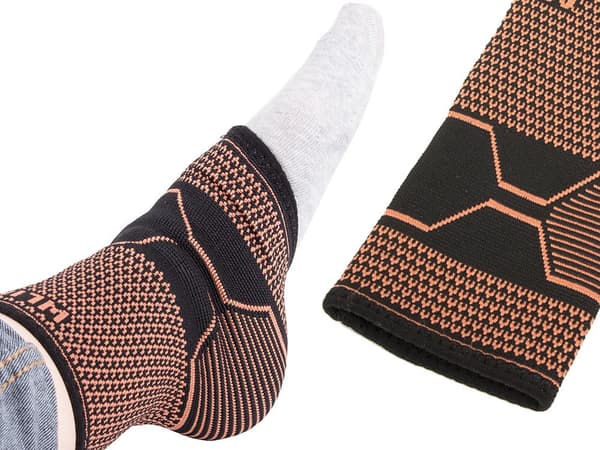 Ankelstøtte elastisk kompression 22–24 cm sort/orange