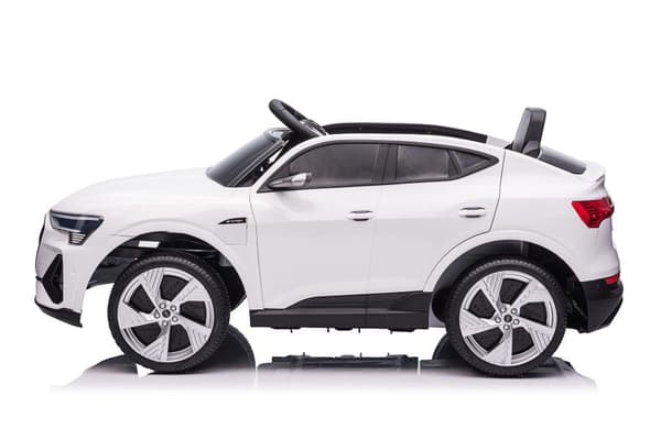 Elektrisk åkbil Audi E-Tron 12V 4x45W med fjärrkontroll
