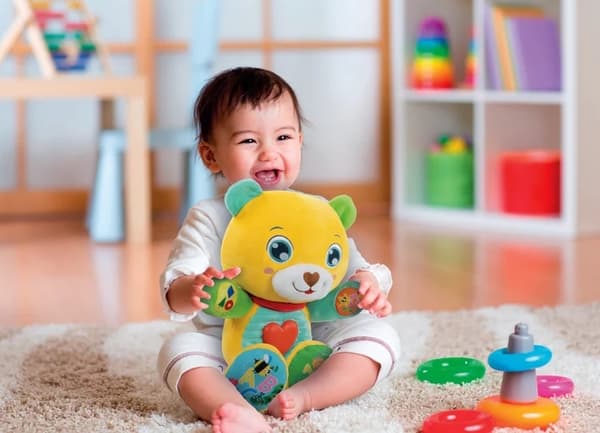 Interaktiv talende bamse med lys og knapper, 6+ måneder