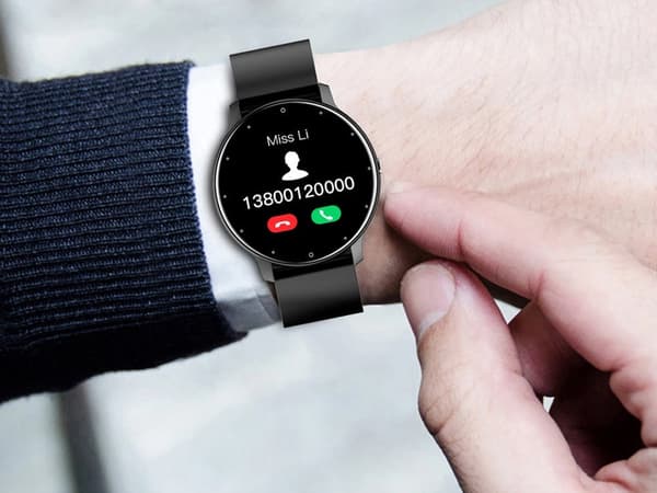 Älykello Bluetooth-puheluilla, sykemittaus ja musta silikoniranneke