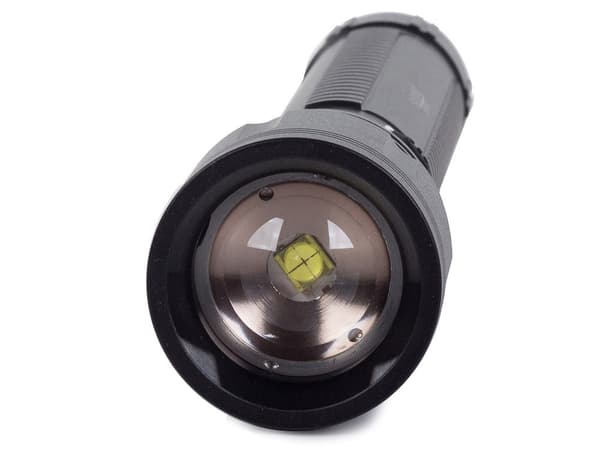 Taktisk lommelygte CREE XHP50 zoom IPX5 inkl. 2 batterier