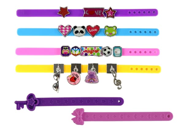 DIY armbandskit för barn med bokstavspendlar A–Z, 4 armband