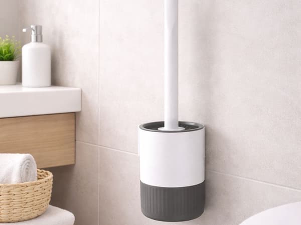 Toiletbørste med beholder og vægkrog hvid/grå 46 cm