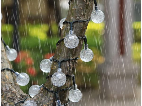 Aurinkokäyttöinen valosarja 20 LED moniväri 4,5 m, 8 valotilaa