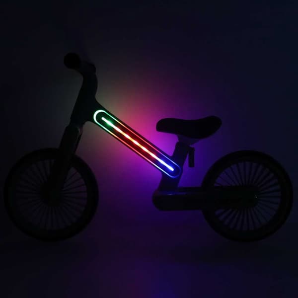 Balancecykel 12" med LED-lys 20 tilstande, marineblå, 2+ år