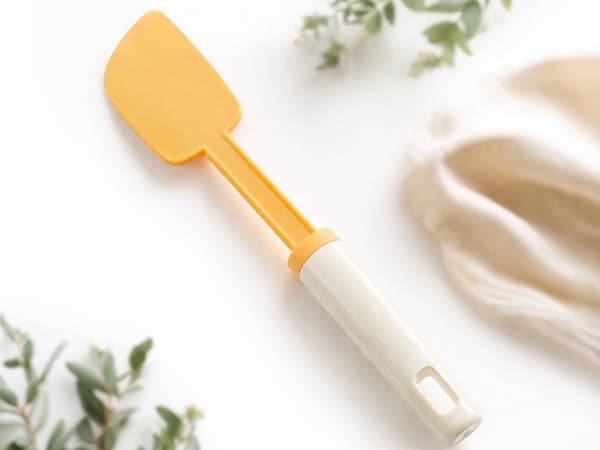Dejskraber spatel plast 27,5 cm hvid/orange