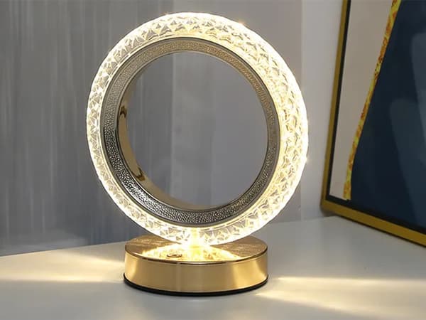 Månelampe RGB LED med touch og USB-C-opladning 18 cm