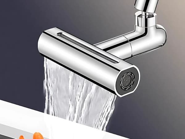 Kranmunstycke M22 360° roterande 4 strållägen kromad silver
