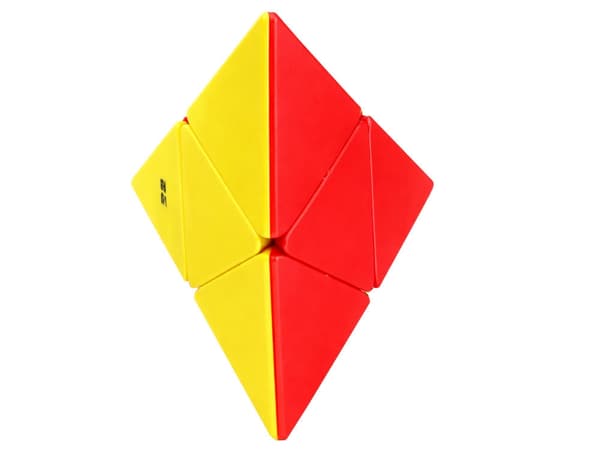 Pyraminx 3D-puslespil pyramide i plast 9,5 cm flerfarvet