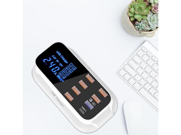 USB-oplader 8 porte med LED-display QC 3.0 + USB-C hvid