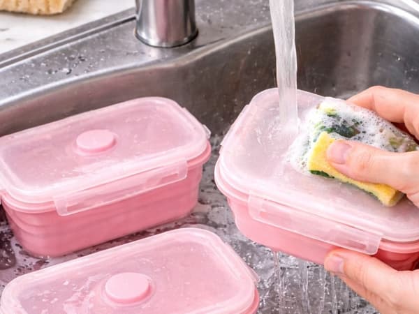 Hopfällbara silikonmatlådor 4-pack med tätt lock och clips, rosa