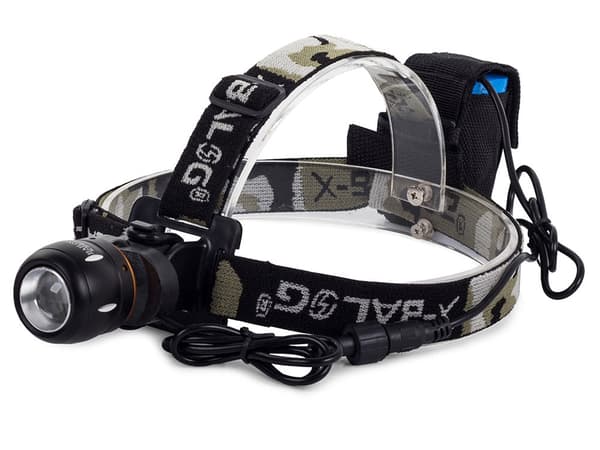 Otsalamppu CREE XML-T6 LED zoom 400 m takavalolla ja pyöräkiinnikkeillä