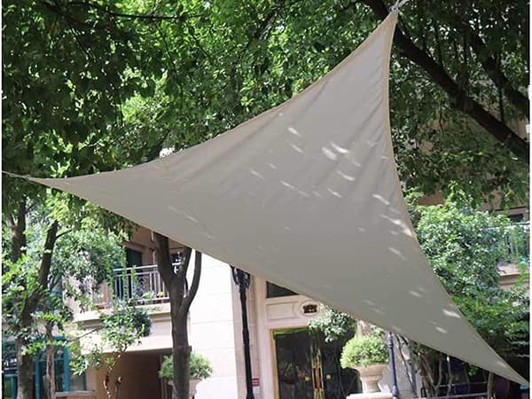 Triangulärt solsegel 3x3x3 m polyester grå UV-skydd vattenavvisande