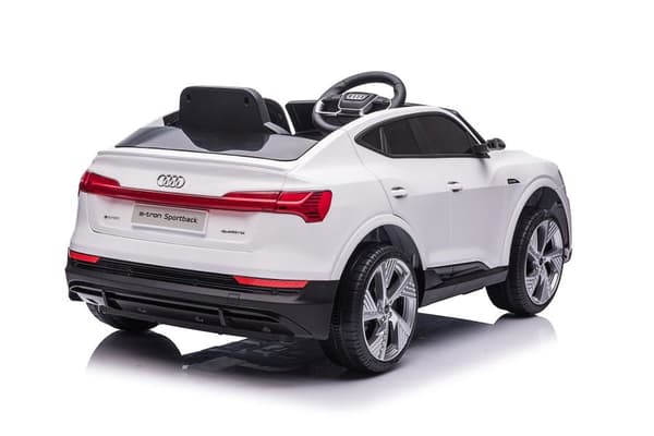 Elektrisk åkbil Audi E-Tron 12V 4x45W med fjärrkontroll