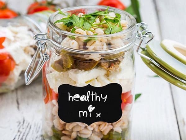 Itsekiinnittyvät mustat etiketit 5,5x3,5 cm 192-pack + liitukynä
