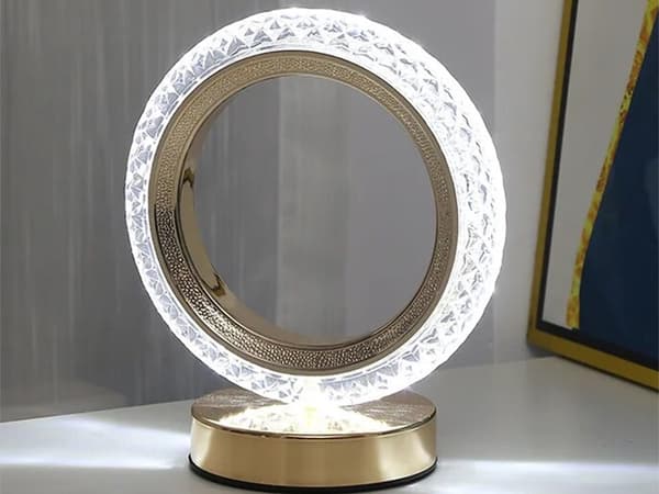 Månelampe RGB LED med touch og USB-C-opladning 18 cm