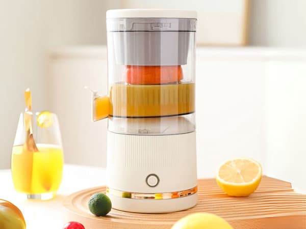 Sladdlös citruspress 500 ml 45 W USB-C vit plast