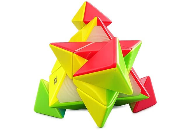 Pyraminx-pyramidikuutio 3D-logiikkapulma pyörivä muovi 9,5 cm