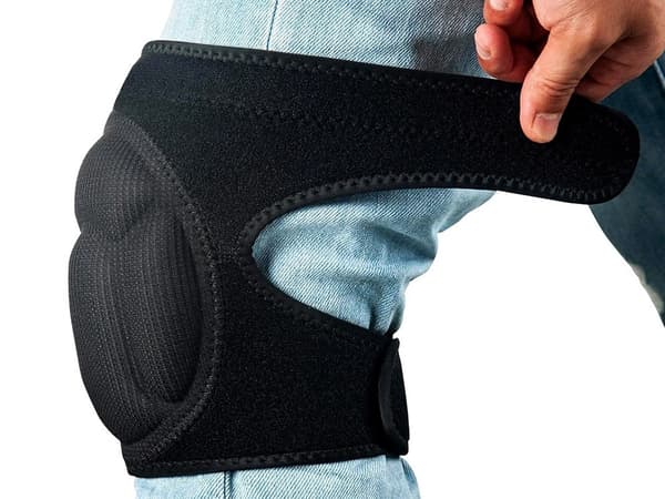 Knæbeskyttere i skum til havearbejde sort 2-pack 40x18 cm