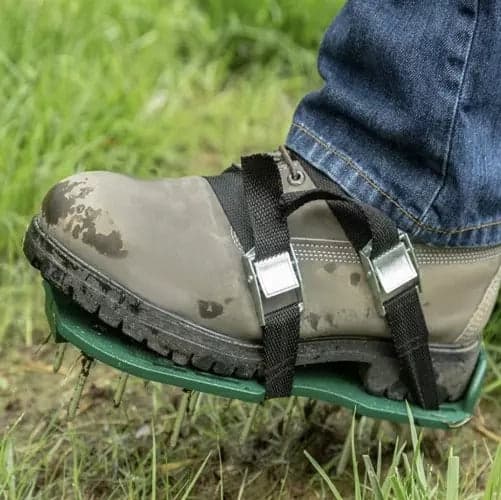 Plænelufter-sko med 26 pigge 5 cm, str. 36-46, 2-pak
