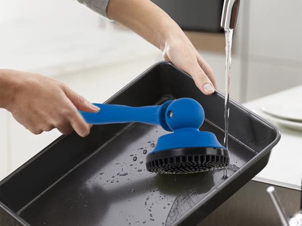 Diskborste för kastruller med gummiborste 32,5 cm blå/röd