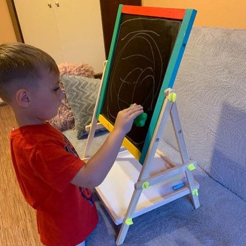 Dubbelsidig magnetisk barnritbräda med krita & whiteboard 65,5 cm
