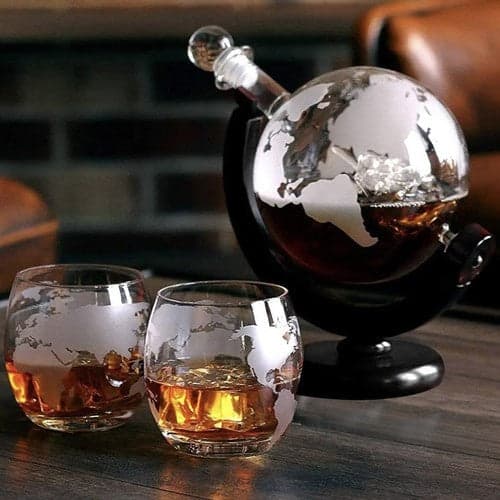 Whiskykaraffset glob 7 delar med 2 glas, 9 whiskystenar, tång