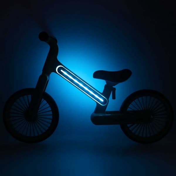 Balancecykel 12" med LED-lys 20 tilstande, marineblå, 2+ år