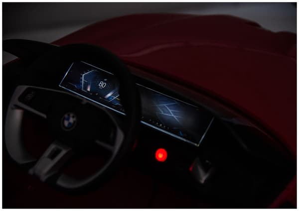 Elbil för barn BMW i4 ride-on batteridriven