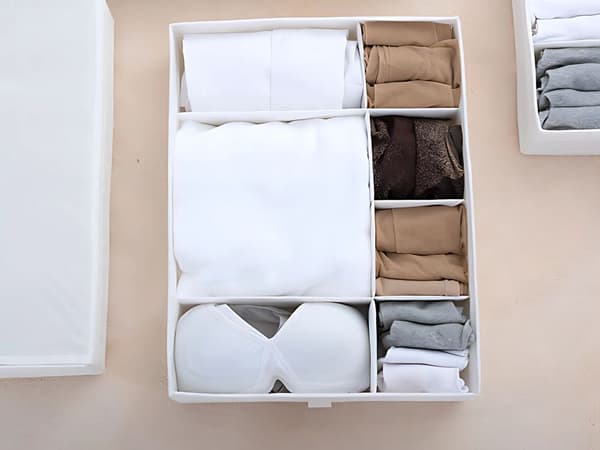 Förvaringsbox för underkläder/strumpor 7 fack 44x34x11 cm vit
