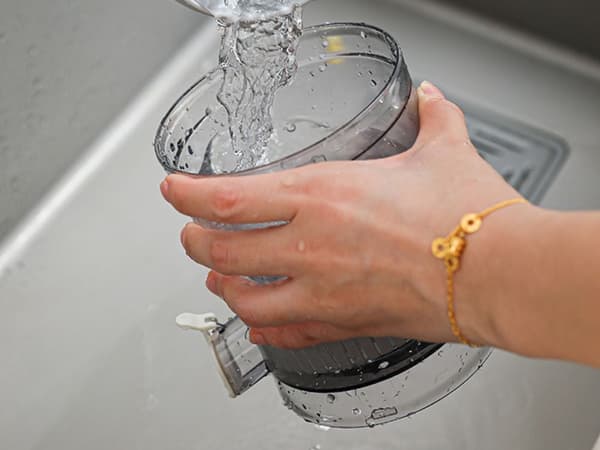 Sladdlös citruspress 500 ml 45 W USB-C vit plast