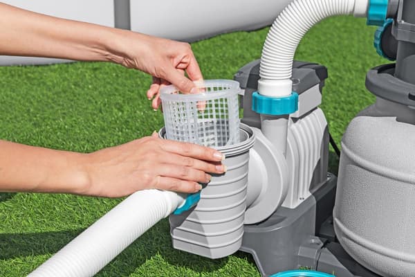 Sandfilterpumpe til pool 5678 L/h 230 W 38 mm slange 6-positionsventil