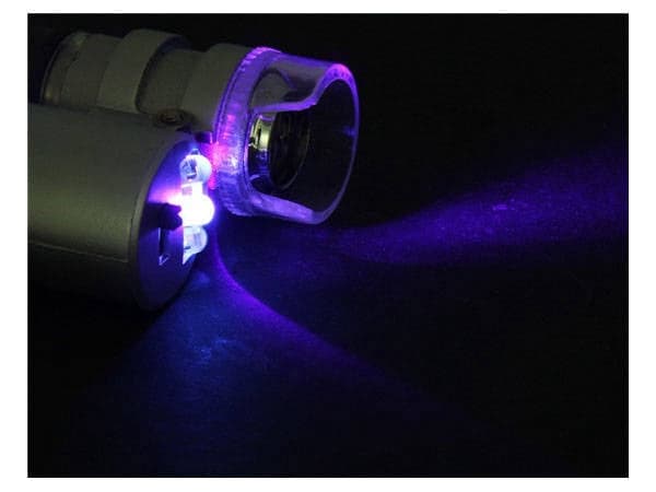 Taskumikroskooppi 60x, 2 LED-illä ja UV-valolla, mukana kotelo